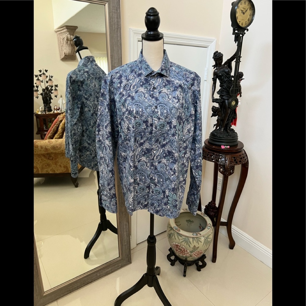 Beautiful Harvey Johnson long sleeves shirt!
